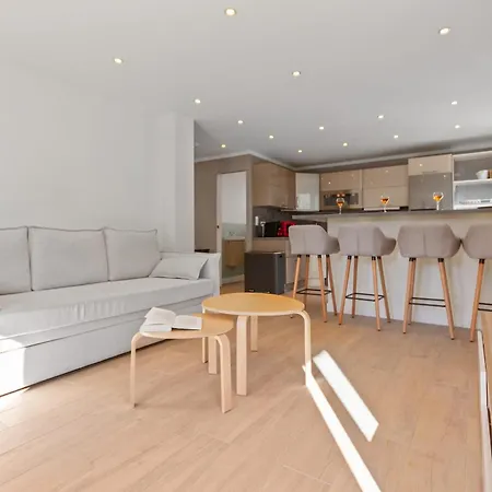 Le Cosy - Spacious - Ac - Wifi - Hippodrome - Racetracks - Hypercentre アパート